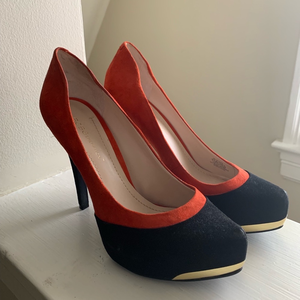 BCBGeneration stellar suede pumps 👠